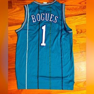 Muggsy Bogues jersey
